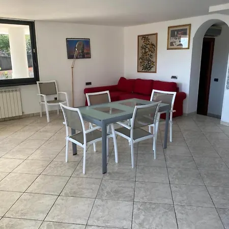 Aquila Villa San Remo